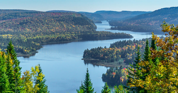 Les 12 plus beaux lacs du Québec||The 12 most beautiful lakes in Quebec