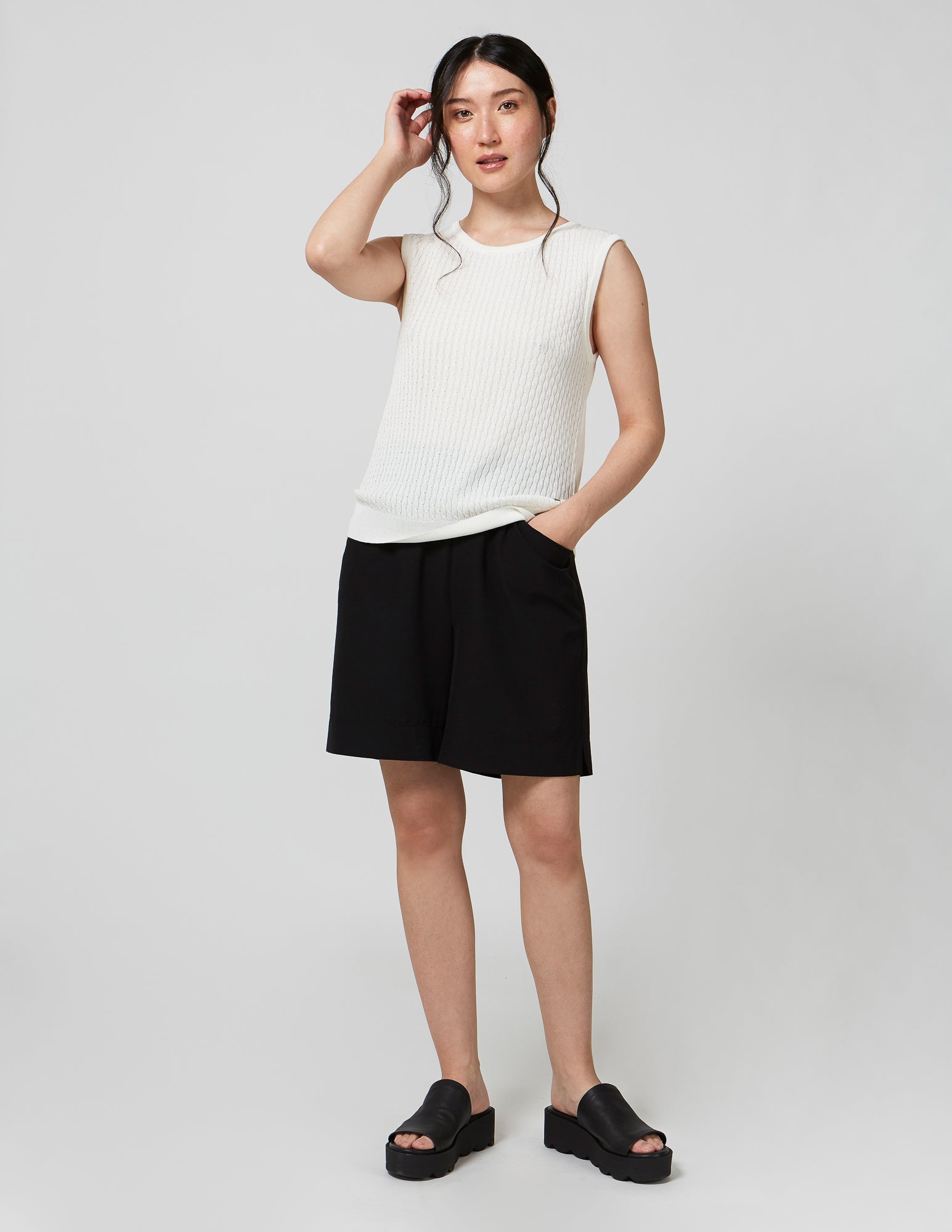 LAFAYETTE SLEEVELESS TOP