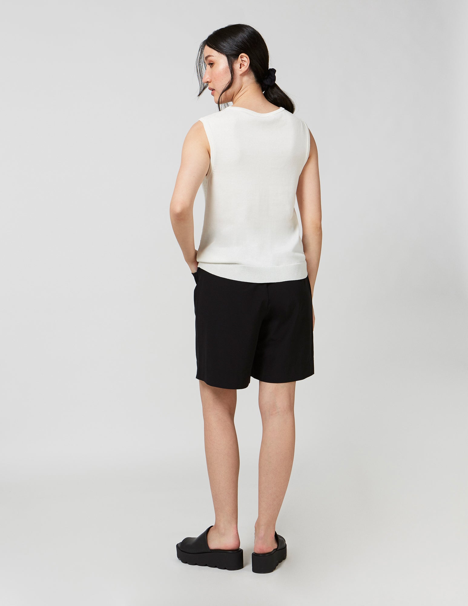 LAFAYETTE SLEEVELESS TOP