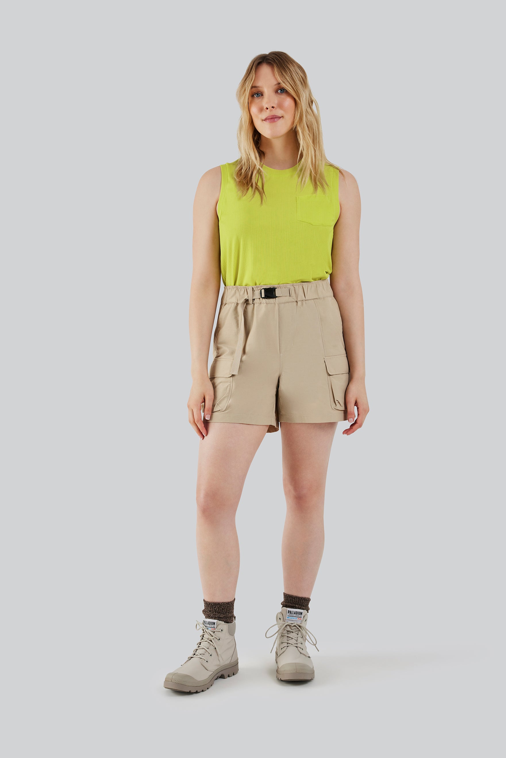 NAHONI Shorts with Belt