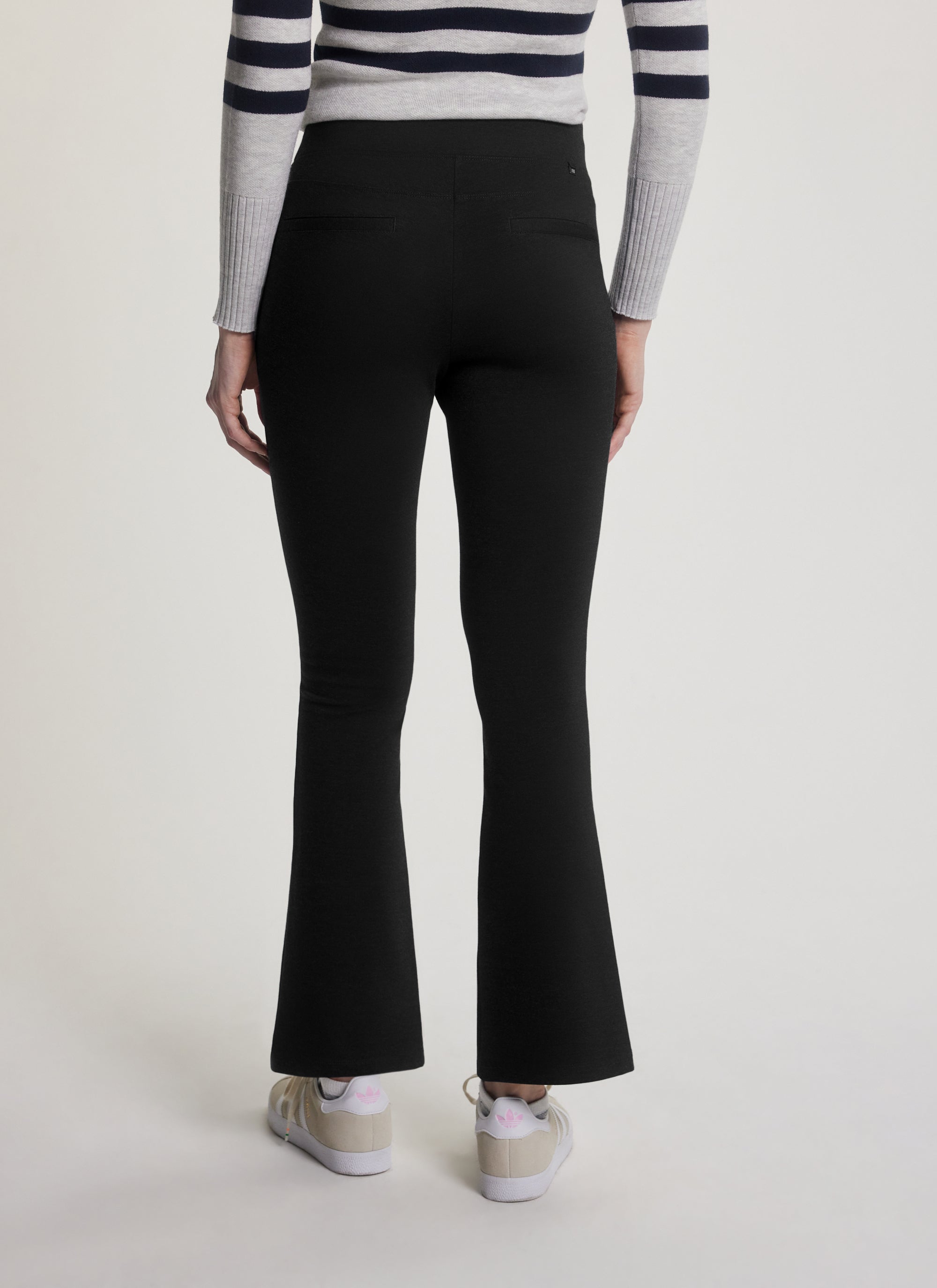 PANTALON FLARE DERBY