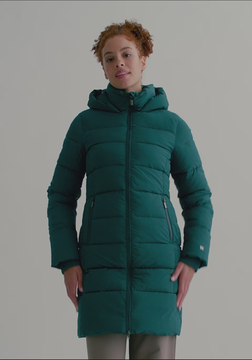 Load video: LARVIK 2.0 PARKA