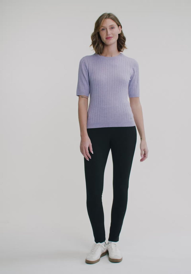 Haut Ada  – vue modèle en mouvement, FIG Clothing