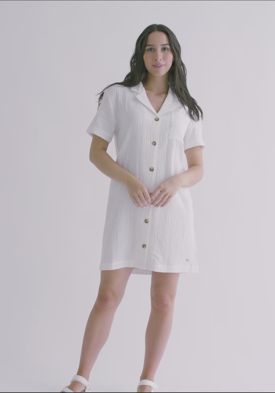 Load video: LAMIA SHIRT DRESS