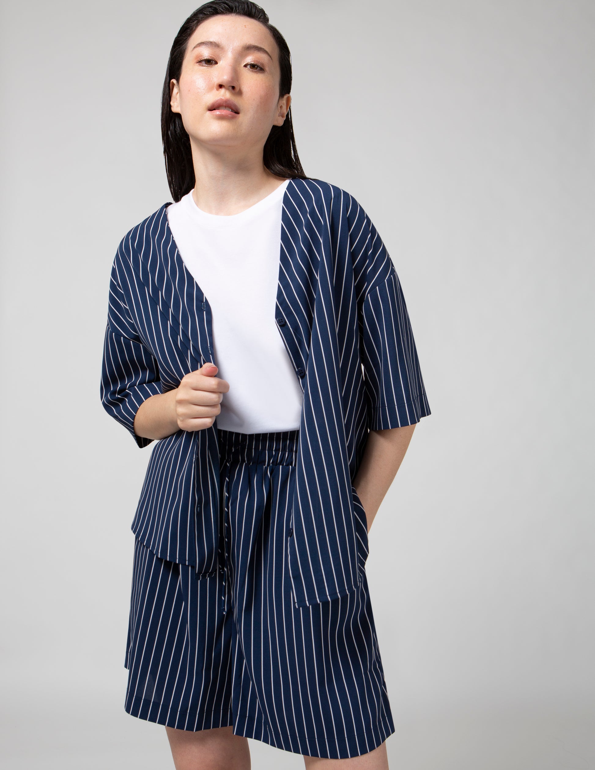 PIN STRIPE SAIL||PIN STRIPE SAIL